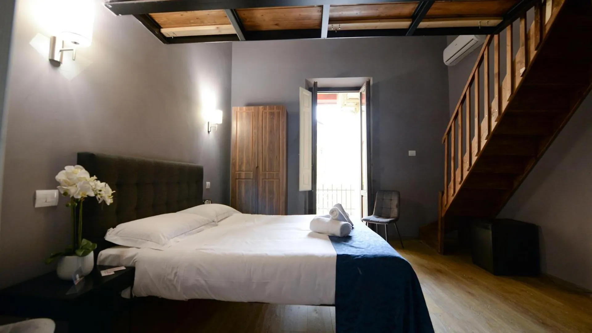 Palazzo Oliveto Bed & Breakfast Florence
